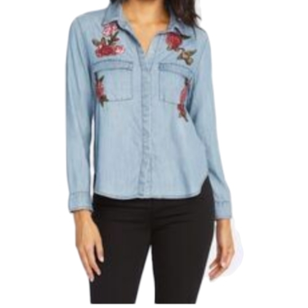 Standard Grace Blue High-low Chambray Denim Shirt with  Floral/Bird Design
